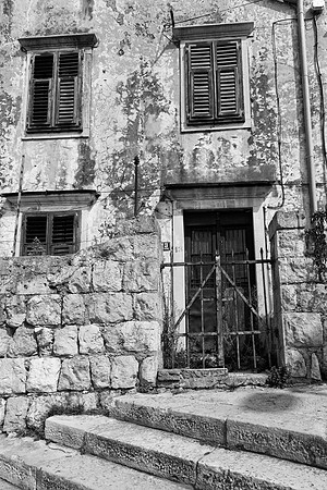 Neglected House - B&W