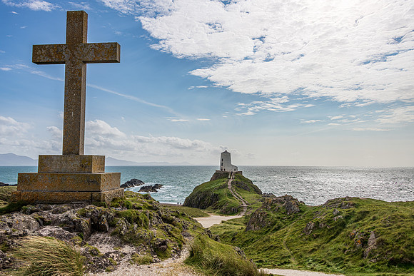 Tŵr Mawr lighthouse, on Llanddwyn Island -1
