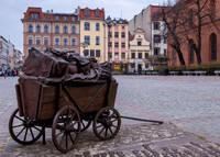 Toruń Sculpture at Rynek Nowomiejski