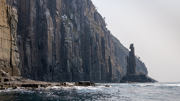 Bruny Island Cliffs -7