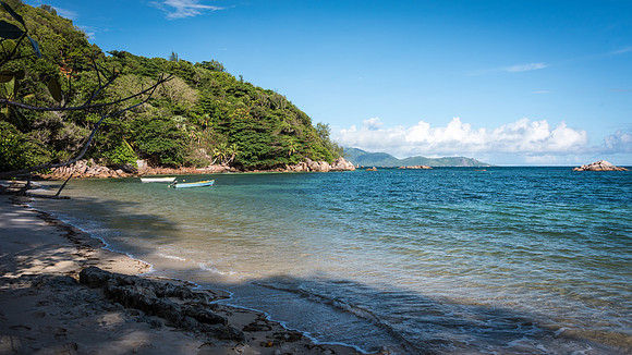 Around Praslin -7