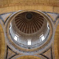 National Pantheon of Santa Engracia - Towards the Dome -4