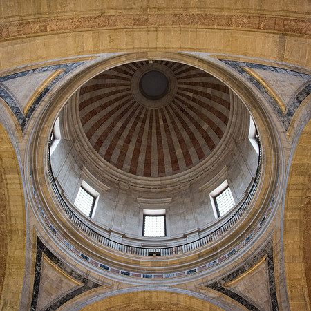 National Pantheon of Santa Engracia - Towards the Dome -4