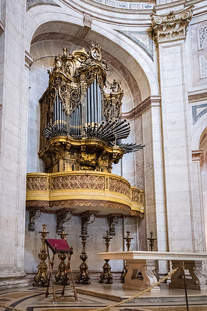 National Pantheon of Santa Engracia - Organ
