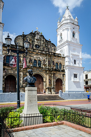 Casco Viejo - Plaza Catedral -2