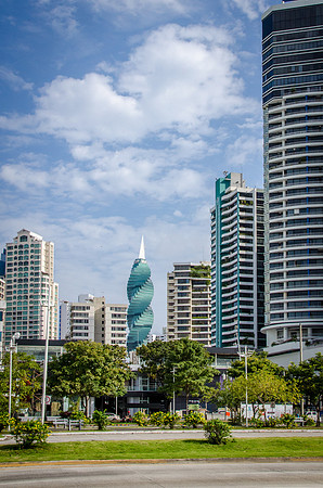 F & F Tower & Apartments