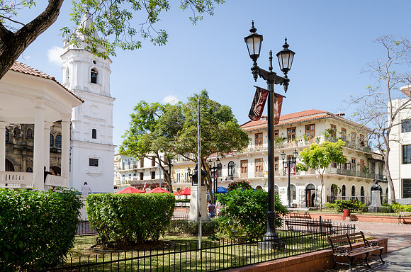 Casco Viejo - Plaza Catedral -3