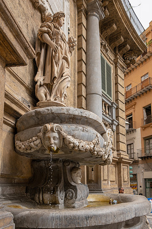 Quattro Canti -3