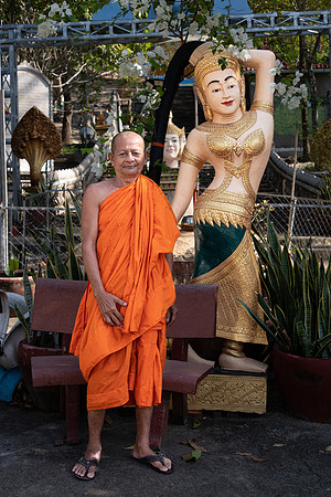 Wat Phnom Preah Theat Temple -3