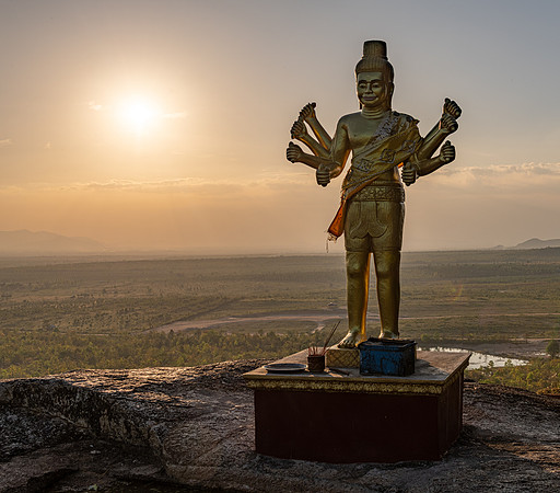 Wat Phnom Preah Theat Temple -11