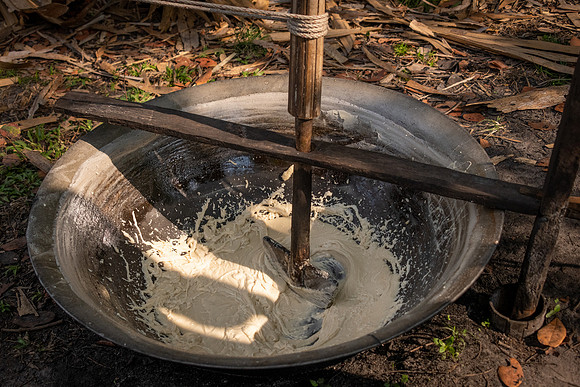 Stirring the Sugar -3