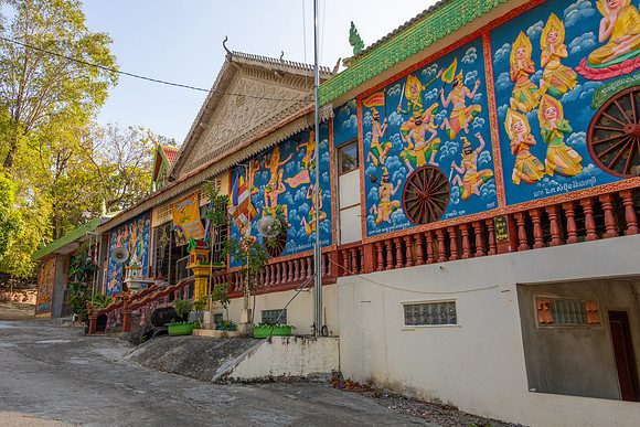 Wat Phnom Preah Theat Temple -1