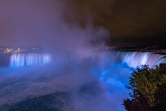 Horseshoe Fall at Night -4