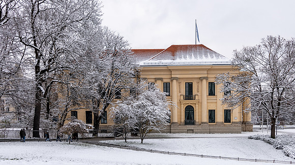Prinz Carl Palais, English Garden -1