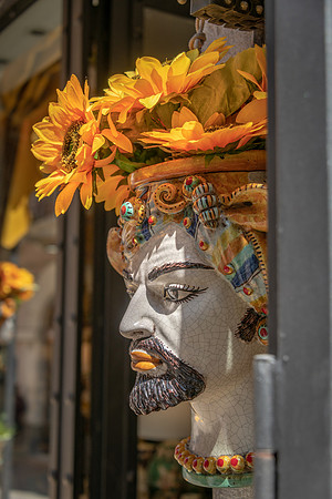 Taormina Shopfront
