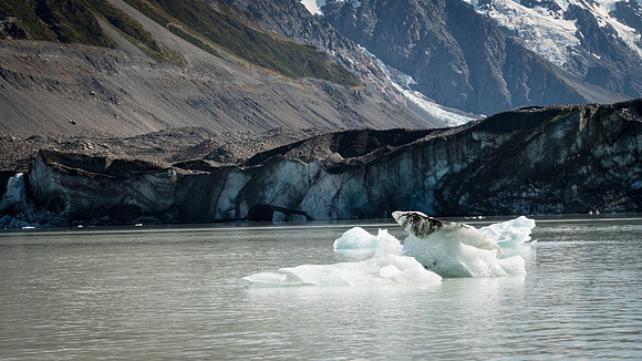 Tasman Glacier Lake -7