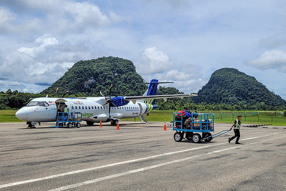 Mulu Airport 2