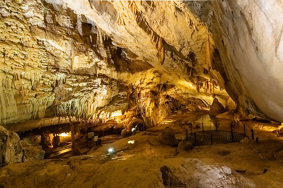 Lang Cave -7