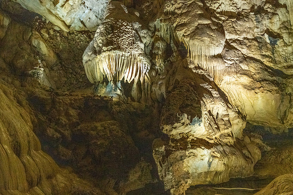 Lang Cave -3