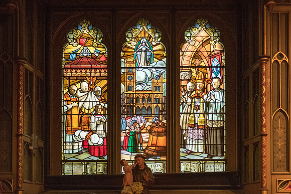 Notre-Dame Basilica Inside -7