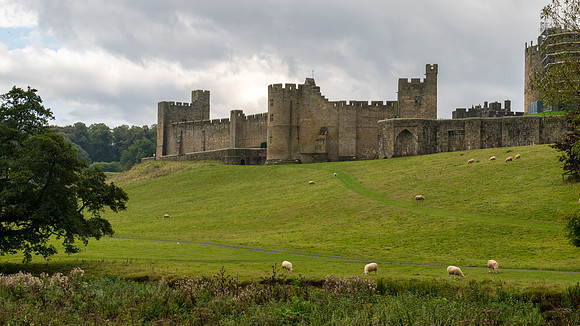 Alnwick Castle -11