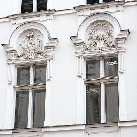 Building at Trubarjeva cesta -2