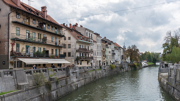 View from Cobblers Bridge Upstream
