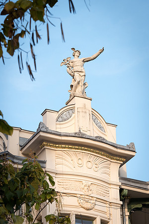 Galerija Emporium, Preseren Square