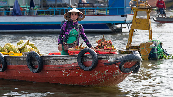 Cai Rang Floating Market -13
