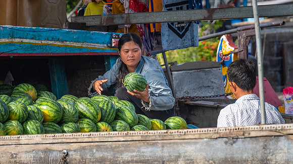 Cai Rang Floating Market -21