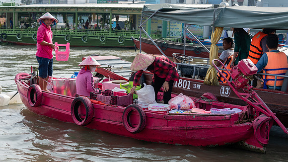 Cai Rang Floating Market -14