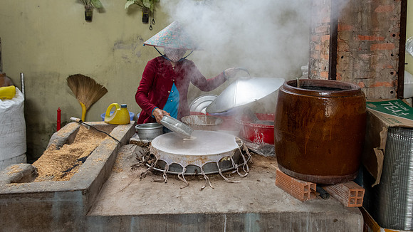 Making Rice Cakes -1