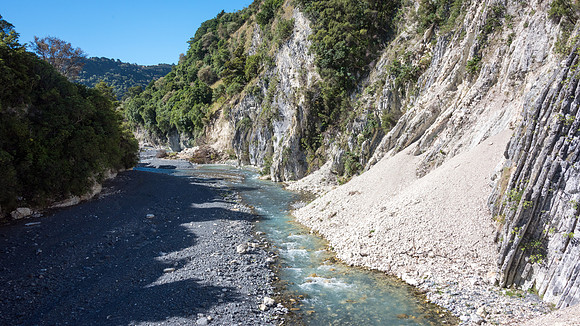 Puhi Puhi River