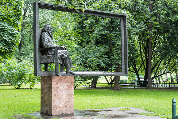Old Town - Jan Mateko Monument