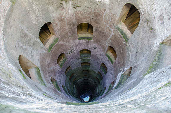 Orvieto-Well-1