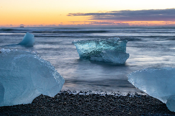Dawn, Iceberg Beach at Breiðarmerkursandur  -4