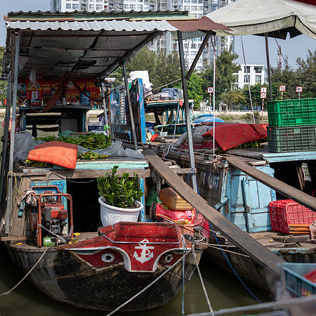 Sai Gon River Boatpeople -2