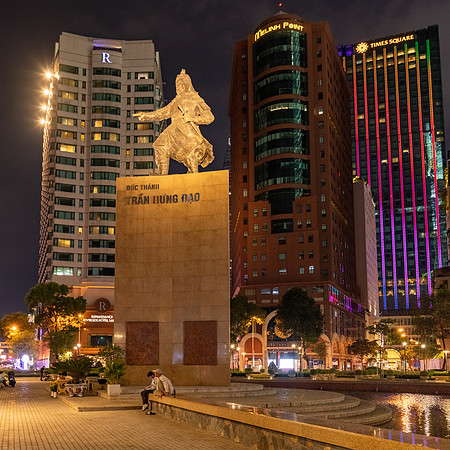 Saigon at Night -4