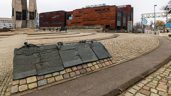 Gdansk Monument to the Fallen Shipyard Workers of 1970 -2