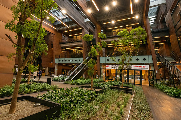 Gdansk Solidarity Museum Lobby -3