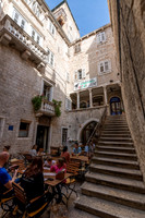 Split-14