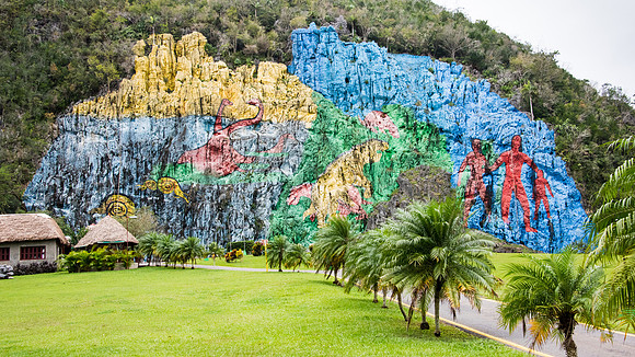 Mural de la Prehistoria -3