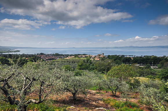 Around-Lake-Bolsena-1