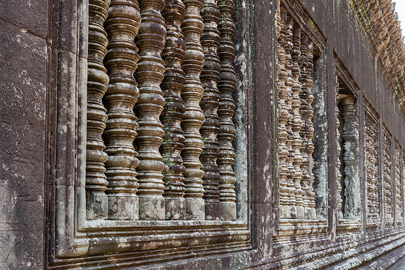 Angkor Wat -24
