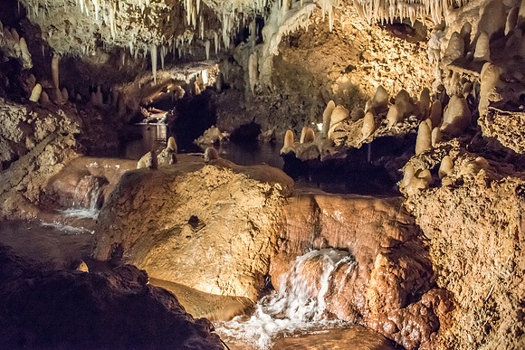 Harrison's Cave -3