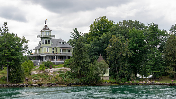 1000 Islands Houses -8