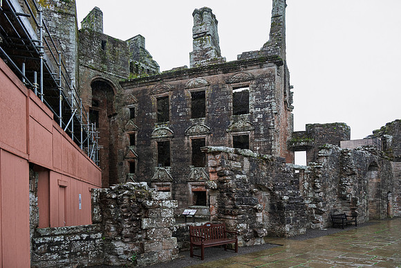 Caerlaverock Castle -6