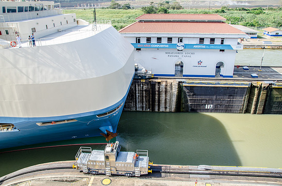 Car Transporter Ship Navigating Miraflores Locks -7