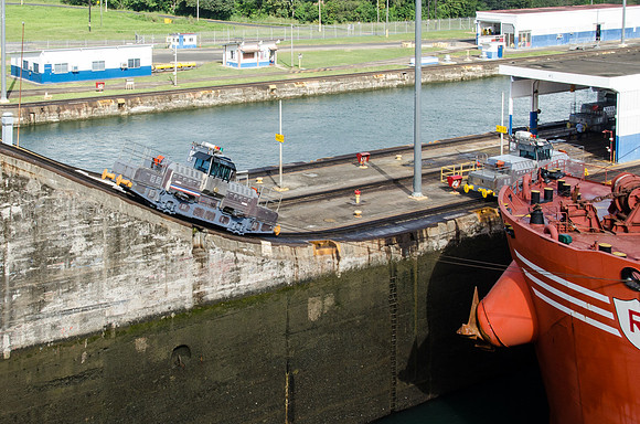 Bulk Carrier 'Panamax' Ship Navigating Gatun Locks -5