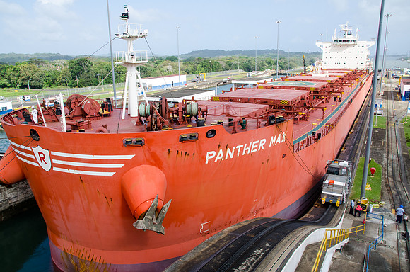 Bulk Carrier 'Panamax' Ship Navigating Gatun Locks -8